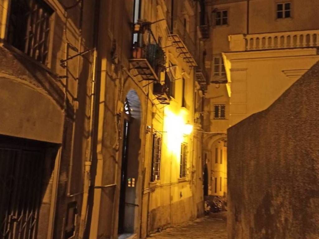 appartamento in vendita a Salerno in zona Centro Città