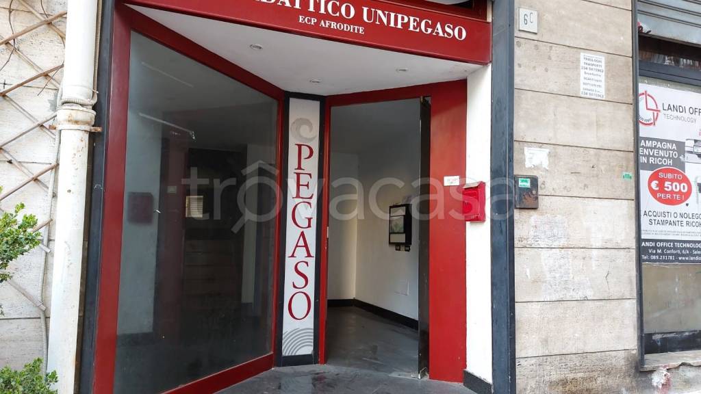 trivano in vendita a Salerno in zona Centro Città