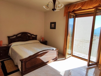 casa indipendente in vendita a Salerno