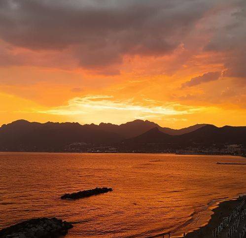 appartamento in vendita a Salerno in zona Pastena