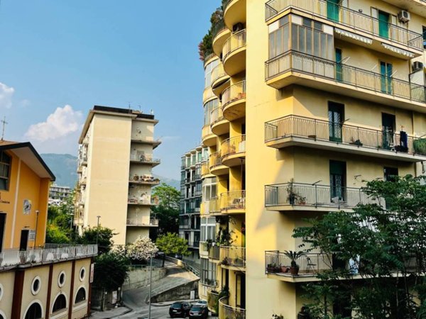 appartamento in vendita a Salerno