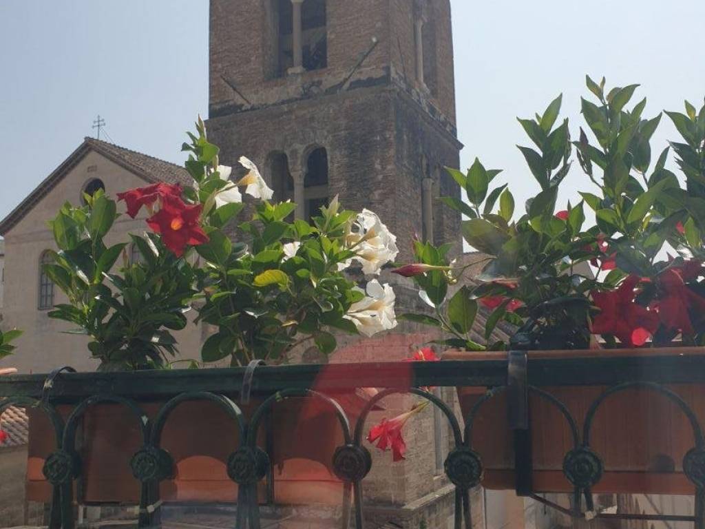 appartamento in vendita a Salerno in zona Centro Città