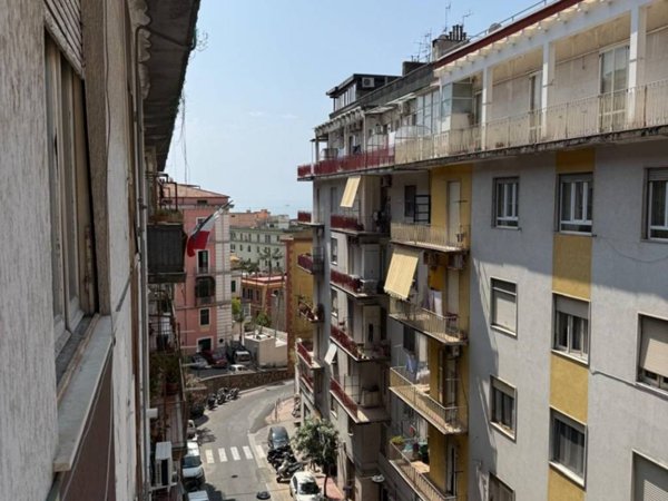appartamento in vendita a Salerno in zona Centro Città