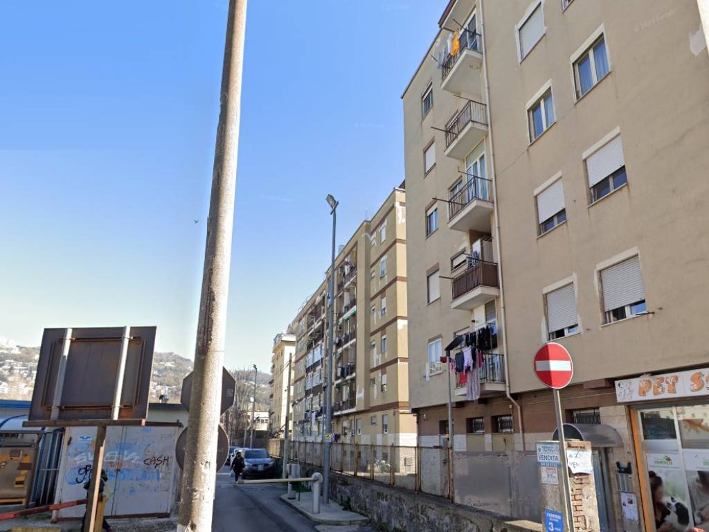 appartamento in vendita a Salerno in zona Torrione