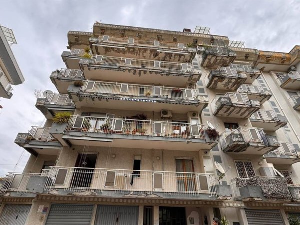 appartamento in vendita a Salerno in zona Torrione