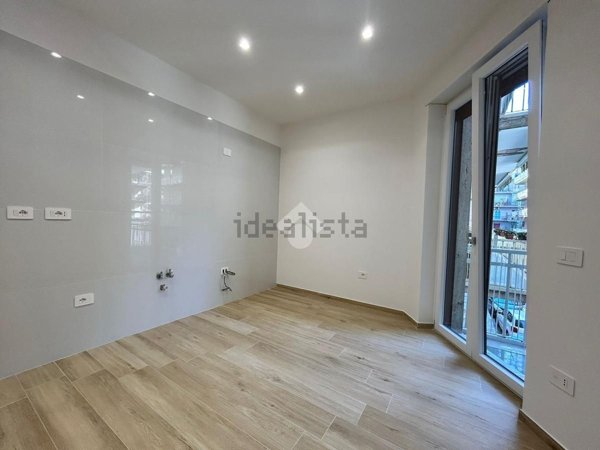 appartamento in vendita a Salerno in zona Pastena