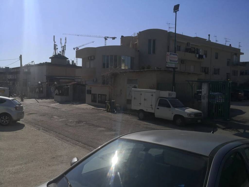 ufficio in vendita a Salerno in zona San Leonardo