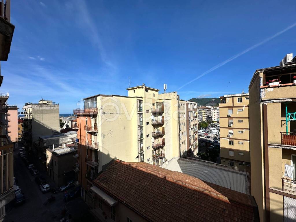 appartamento in vendita a Salerno in zona Torrione
