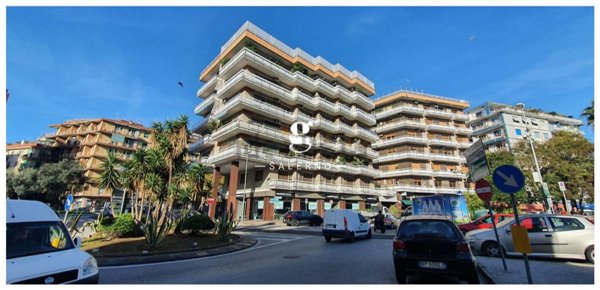 appartamento in vendita a Salerno in zona Irno