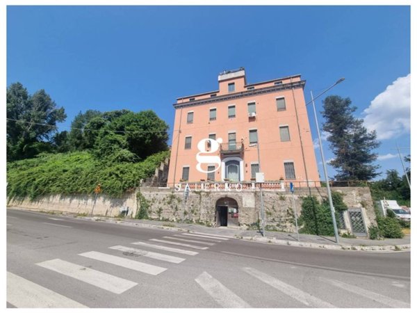 appartamento in vendita a Salerno in zona Ogliara