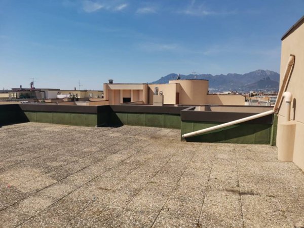 appartamento in vendita a Salerno in zona Pastena