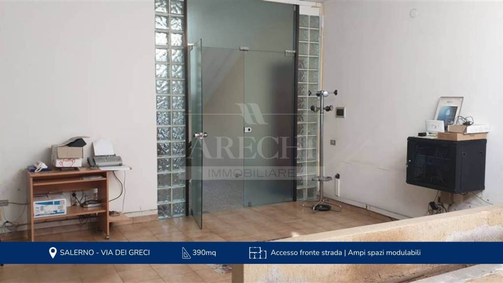 ufficio in vendita a Salerno in zona Matierno
