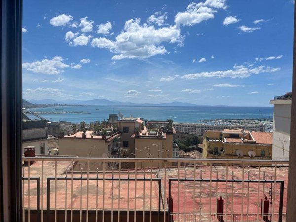appartamento in vendita a Salerno in zona Centro Città