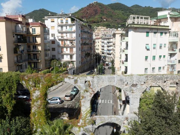 appartamento in vendita a Salerno in zona Centro Città