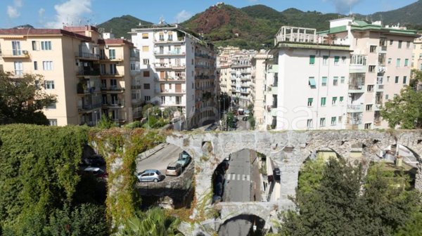 appartamento in vendita a Salerno in zona Centro Città