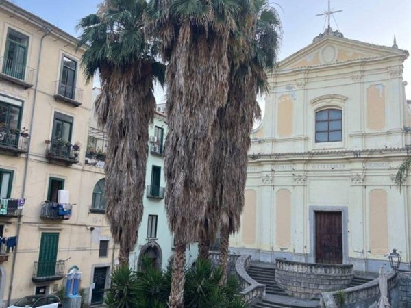 appartamento in vendita a Salerno in zona Centro Città