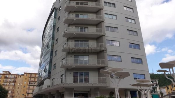 appartamento in vendita a Salerno in zona Irno