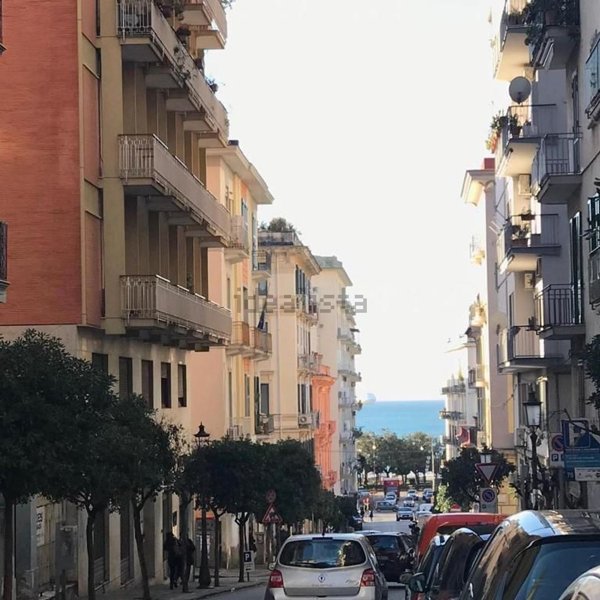 appartamento in vendita a Salerno in zona Centro Città