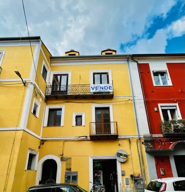 appartamento in vendita a Salerno in zona Ogliara