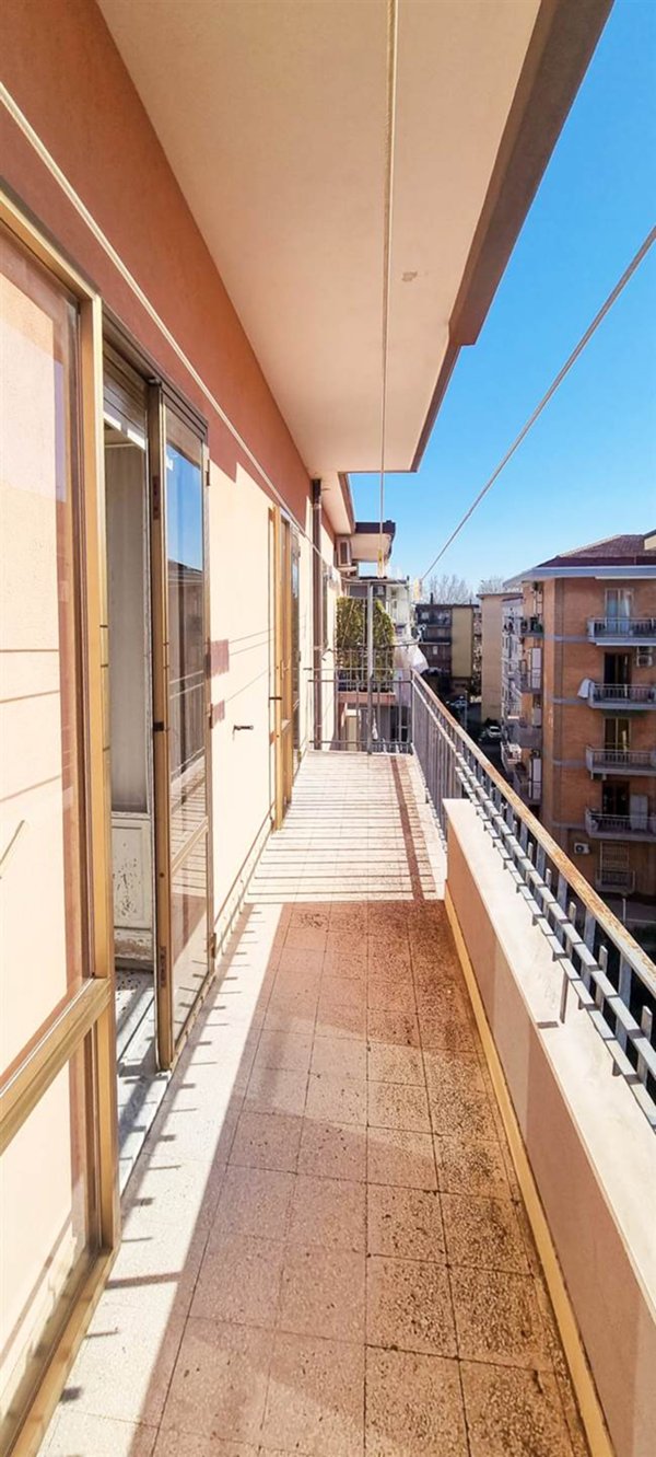 appartamento in vendita a Salerno in zona Pastena