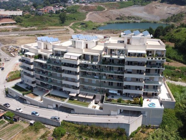 appartamento in vendita a Salerno in zona Irno