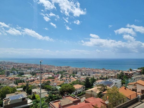 appartamento in vendita a Salerno in zona Sala Abbagnano
