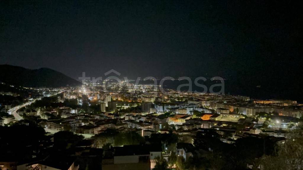 appartamento in vendita a Salerno in zona Sala Abbagnano