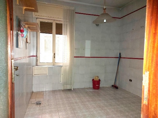appartamento in vendita a Salerno in zona Centro Città