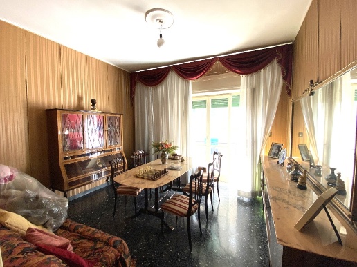 appartamento in vendita a Salerno in zona Centro Città
