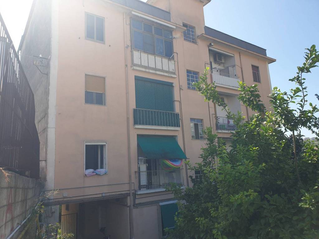 appartamento in vendita a Salerno in zona Ogliara