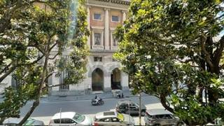 appartamento in vendita a Salerno in zona Centro Città