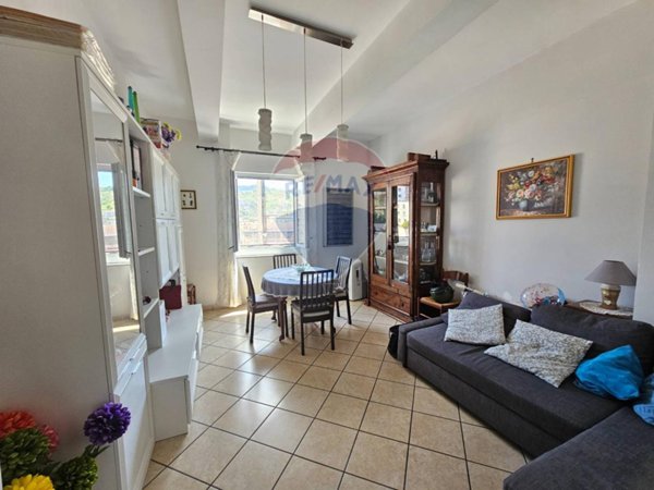 appartamento in vendita a Salerno in zona Centro Città