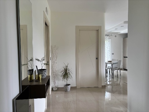 appartamento in vendita a Salerno in zona Piegolelle-San Bartolomeo