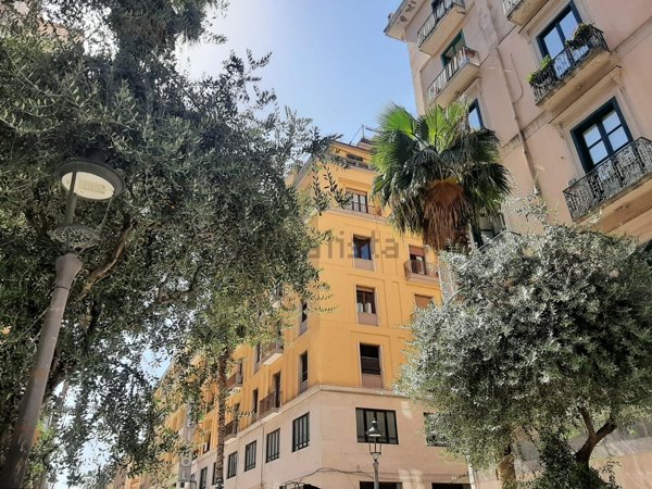 appartamento in vendita a Salerno in zona Centro Città