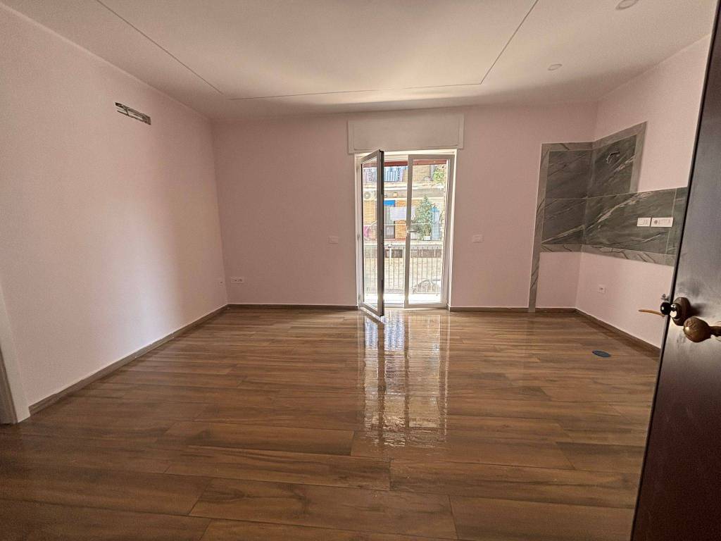 appartamento in vendita a Salerno in zona Pastena