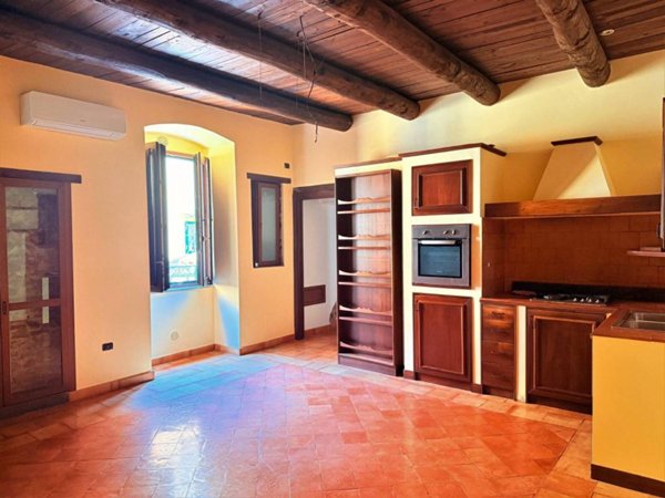 appartamento in vendita a Salerno in zona Centro Città