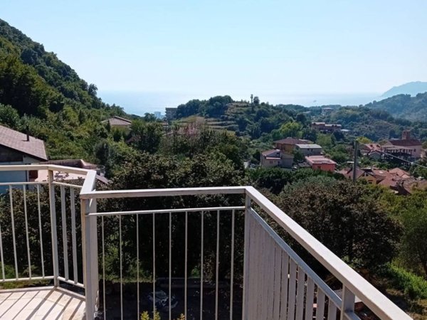 appartamento in vendita a Salerno in zona Giovi Altimare