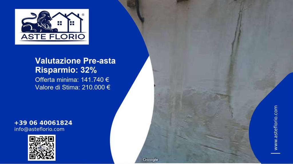 negozio in vendita a Salerno in zona Centro Città