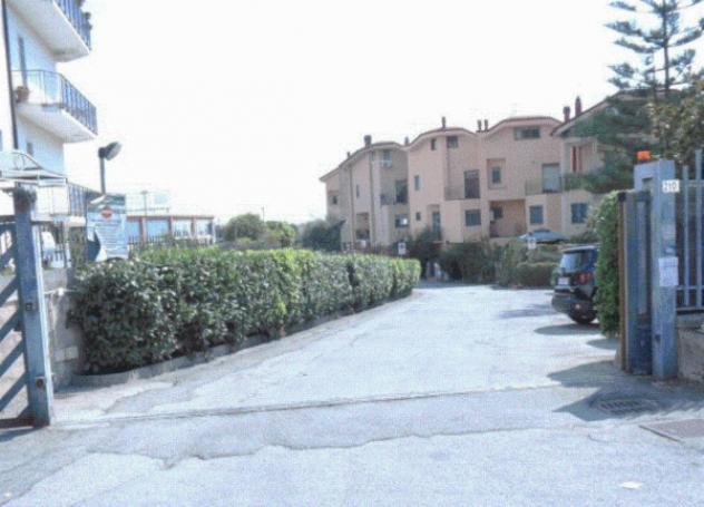 casa indipendente in vendita a Salerno in zona San Leonardo