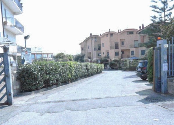 casa indipendente in vendita a Salerno in zona San Leonardo