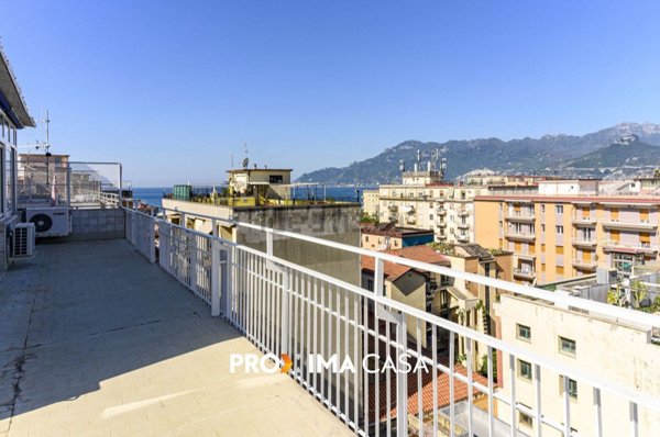 appartamento in vendita a Salerno in zona Torrione