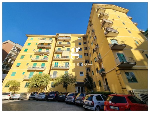 appartamento in vendita a Salerno in zona Mercatello