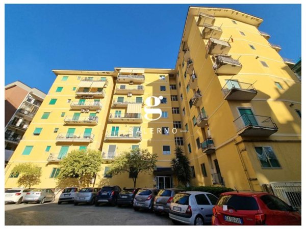 appartamento in vendita a Salerno in zona Mercatello