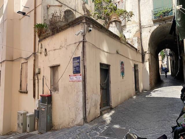 appartamento in vendita a Salerno in zona Centro Città
