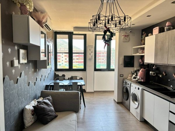 appartamento in vendita a Salerno in zona Giovi Altimare