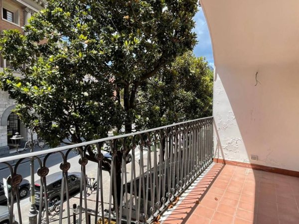 appartamento in vendita a Salerno in zona Centro Città