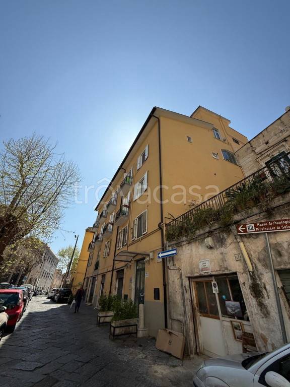 appartamento in vendita a Salerno in zona Centro Città