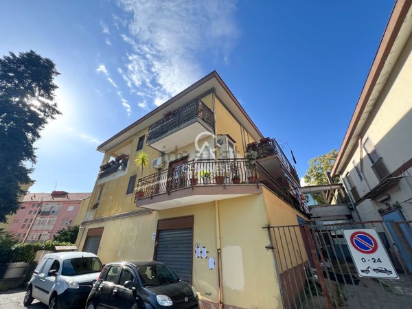 appartamento in vendita a Salerno in zona Cappelle