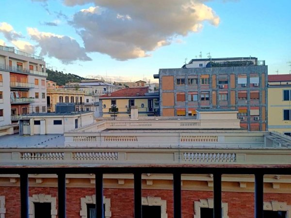 appartamento in vendita a Salerno in zona Centro Città