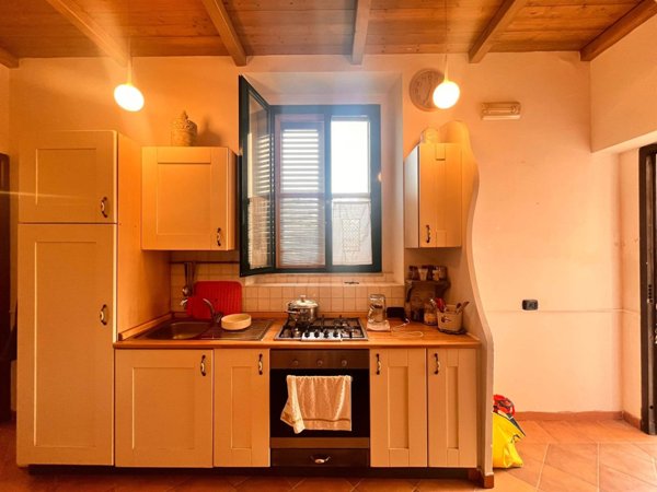 appartamento in vendita a Salerno in zona Brignano / Piezzo